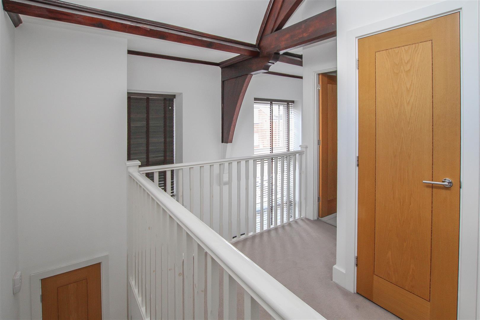 Kensington Way, Brentwood Keith Ashton